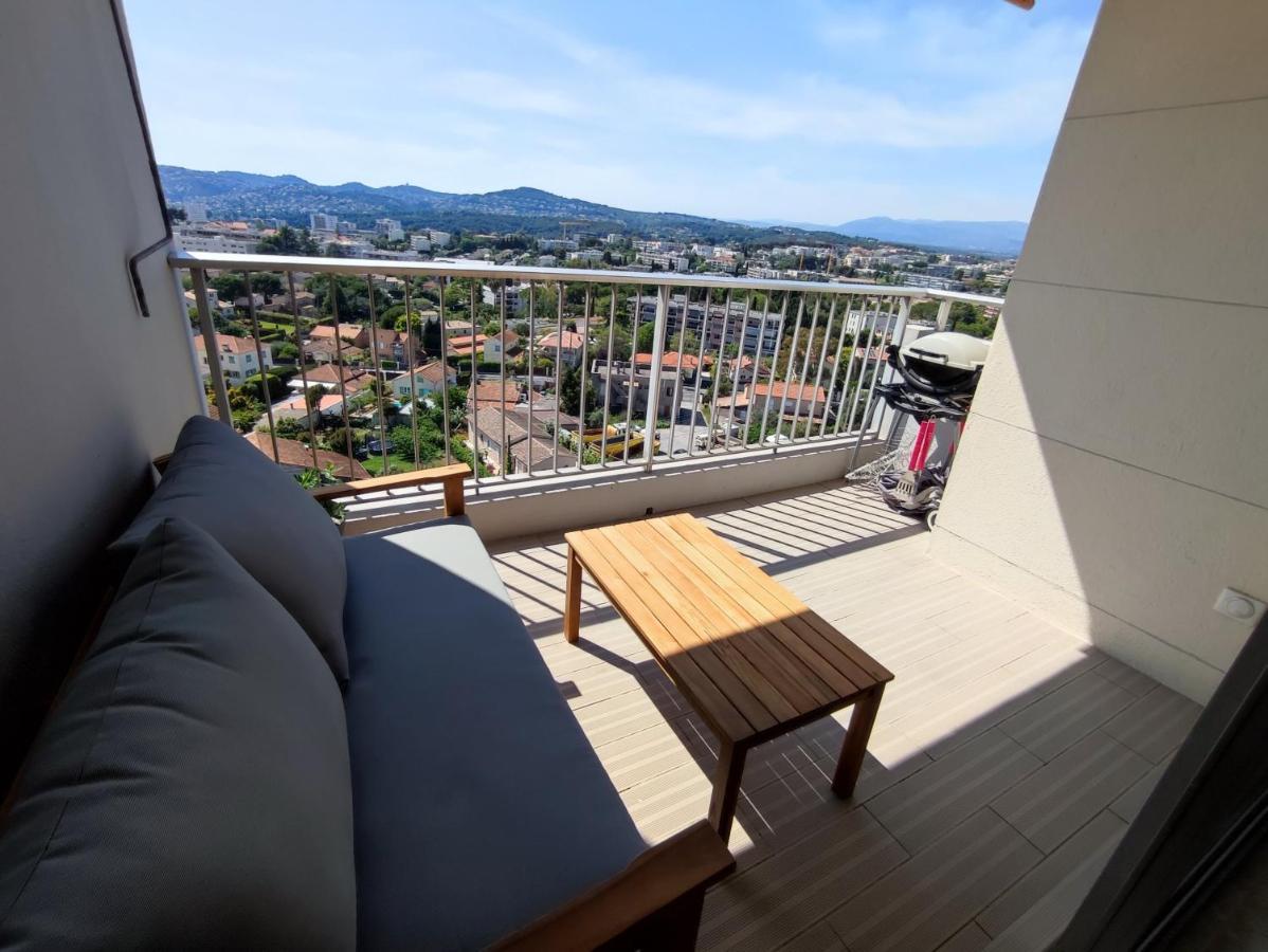 Apartment T3 75m² Incroyable Vue Mer/piscine/tennis/terrasse Antibes