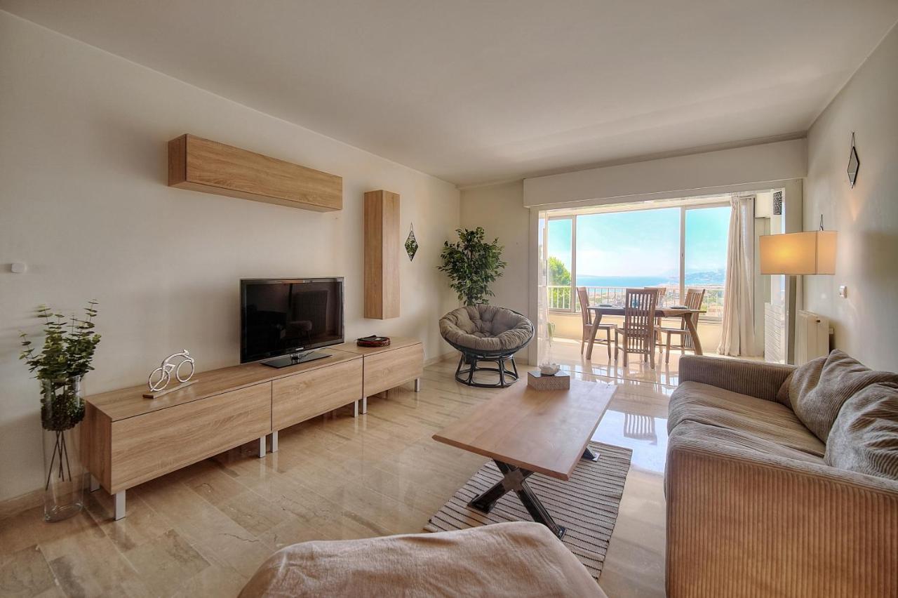 Attique Antibois - Piscine - Vue - Parking - Wifi * Antibes