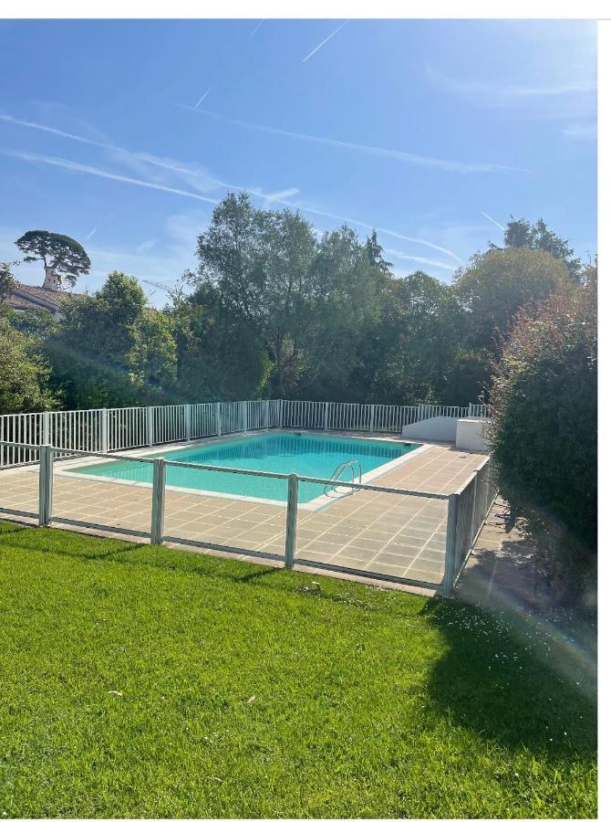 Apartment Cap D'antibes - Garoupe - Pool, Tennis Prive, A 300m De La Antibes