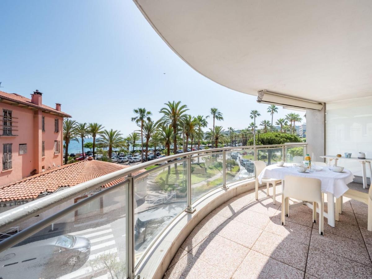 Les Allees Du Cap-2 By Interhome *