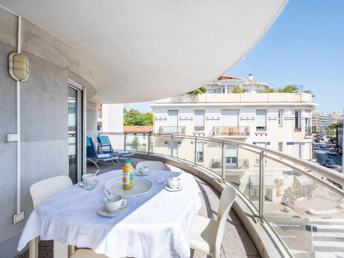 Les Allées Du Cap-2 Appartement *