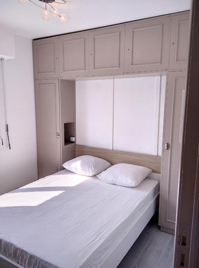 De La Mer Apartment Antibes