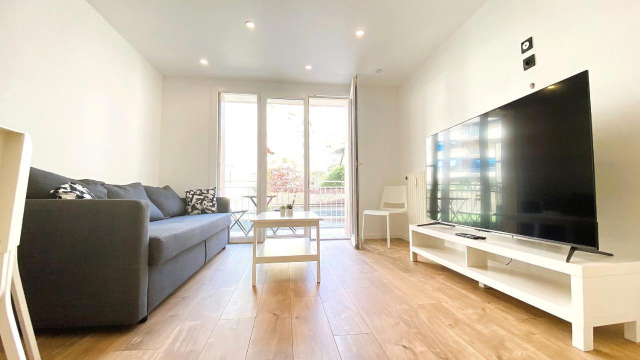 Apartamento Marie Antoinette - 2 Chambres, Centre Ville, Terrasse, Moderne Antibes