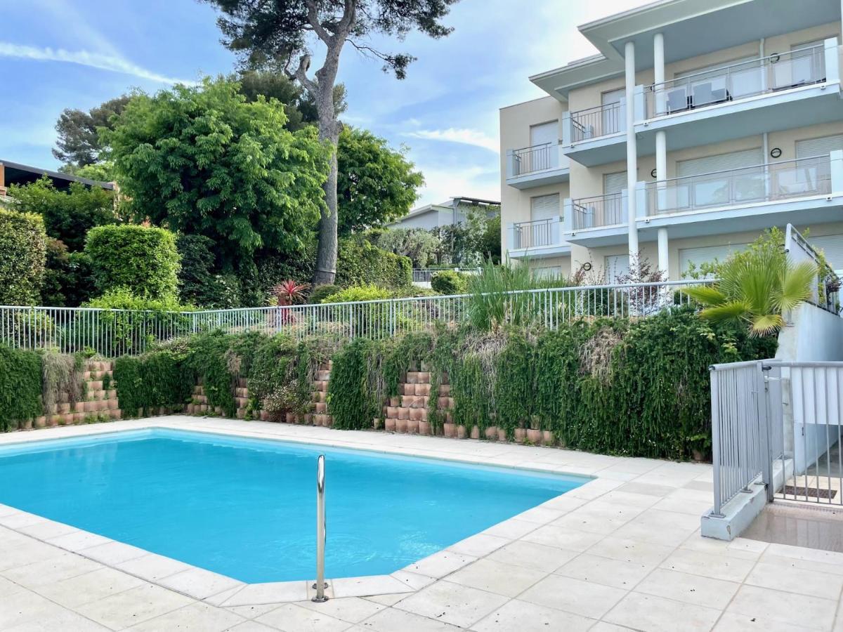 Mas Des Oliviers Antibes