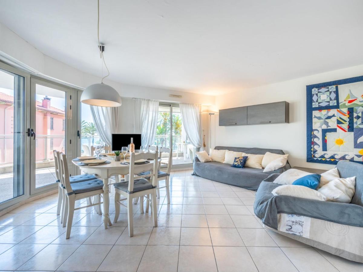 Les Allées Du Cap-2 Appartement *