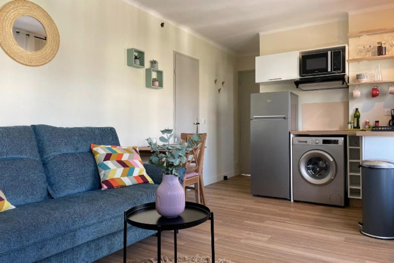 For 2 People Near The Of *