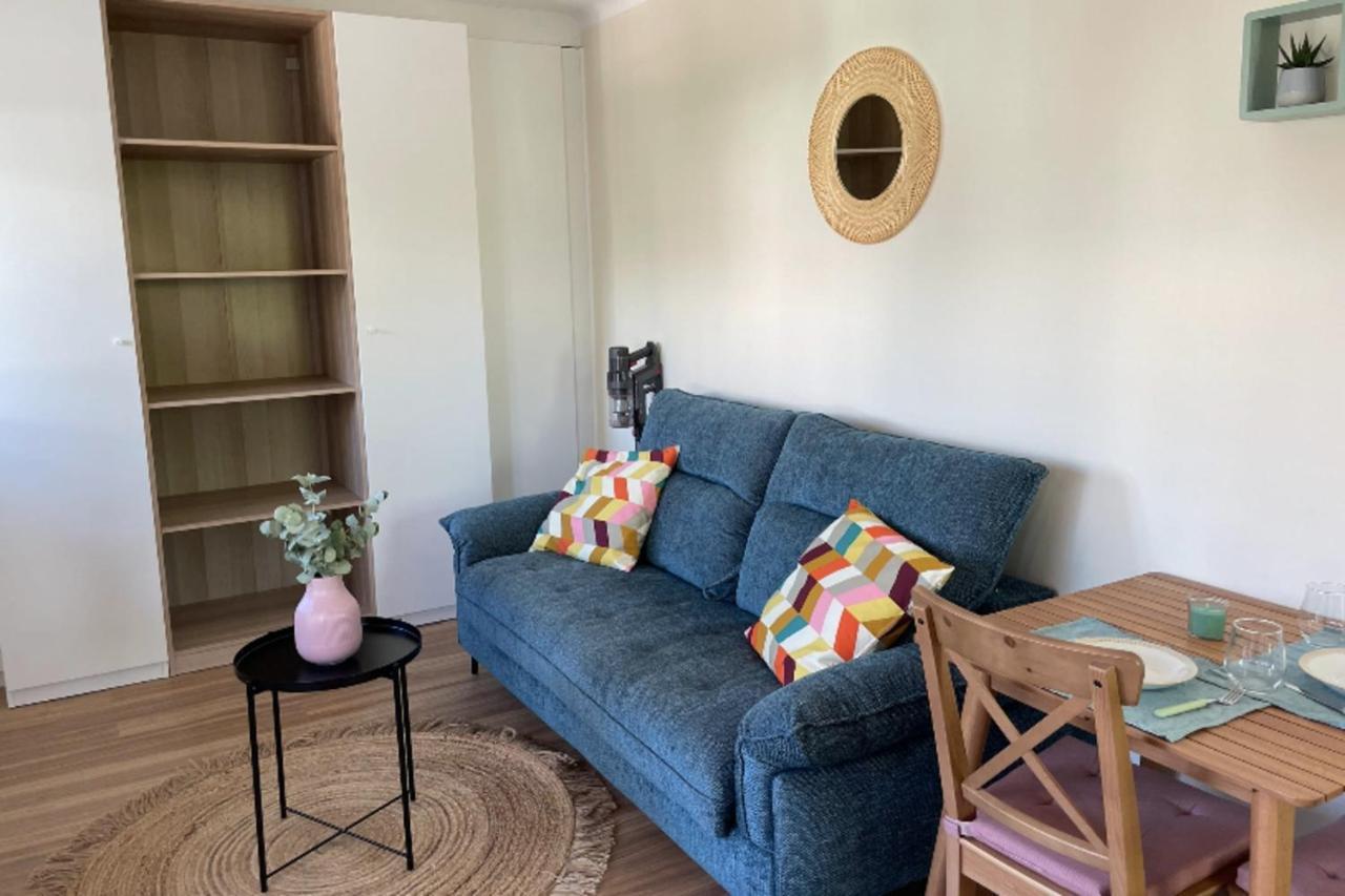 For 2 People Near The Of * Antibes