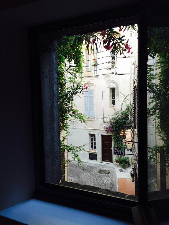 Apartment Maisonnette Medievale By Icasamia