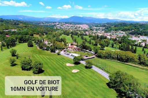 4p, Piscine, Tennis, Wifi, Proche Centre Et Plages Apartamento Antibes