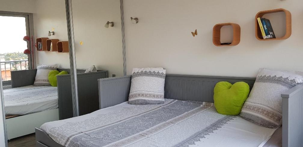 4p, Piscine, Tennis, Wifi, Proche Centre Et Plages Antibes