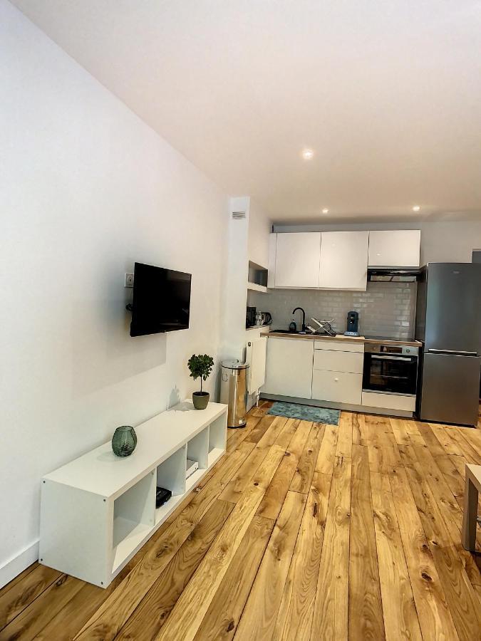 Appartement Studio Hyper Centre Gare Vieil Mer 2pers Antibes