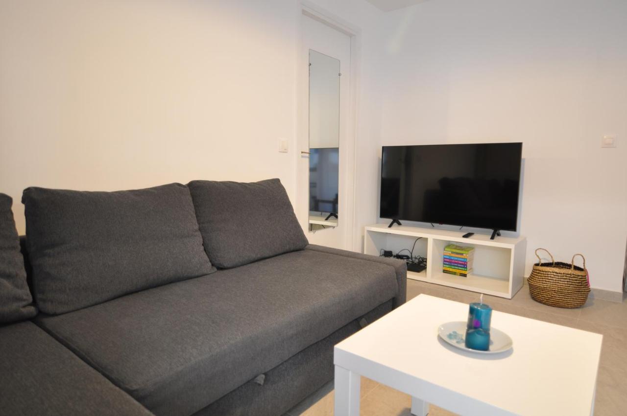 1er - Chic One-bedroom With Parking - Stayinantibes Apartment