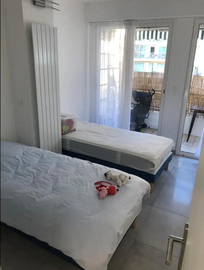 Impeccable 3 Pieces Avec Balcons, La A 50m Juan Les Pins Proche Cannes Apartment *