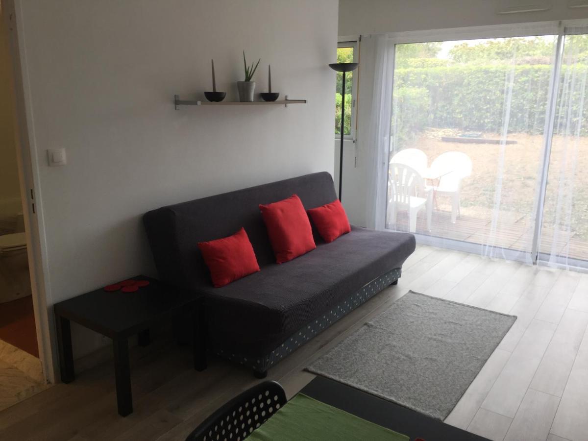 Studio 30m2 With Pool, Parking And A Garden *