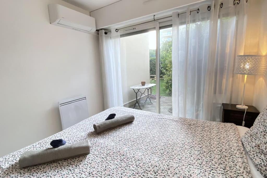 Rabiac - Charming 1 Bedroom With Private Garden Apartamento *