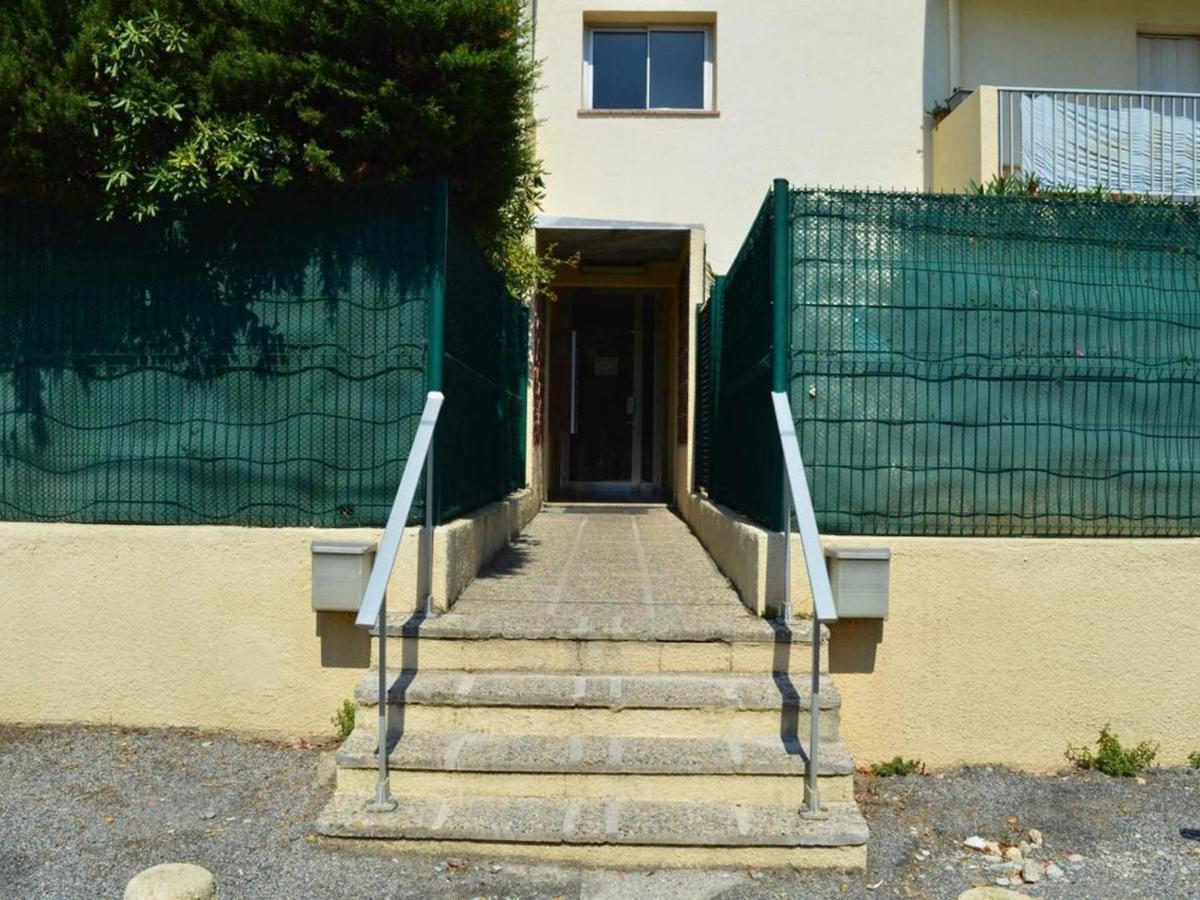 T2 A Avec Balcon, Proche - Fr-1-252-129 Antibes