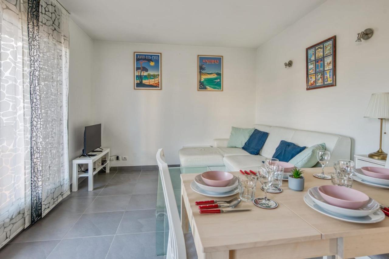 Apartment Cozy With Huge Terrace And Swimmingpool - Welkeys *