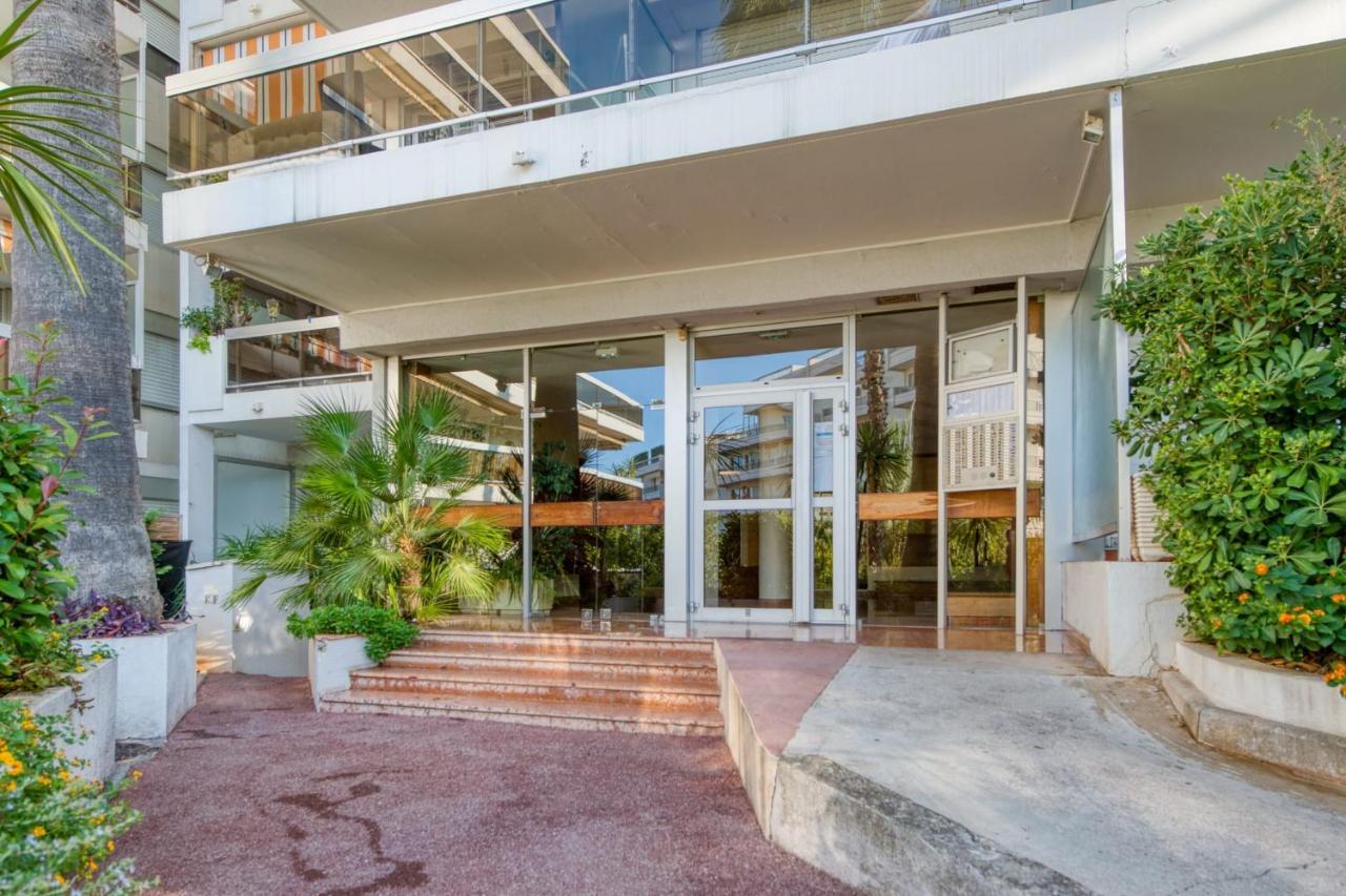 Cozy With Huge Terrace And Swimmingpool - Welkeys *