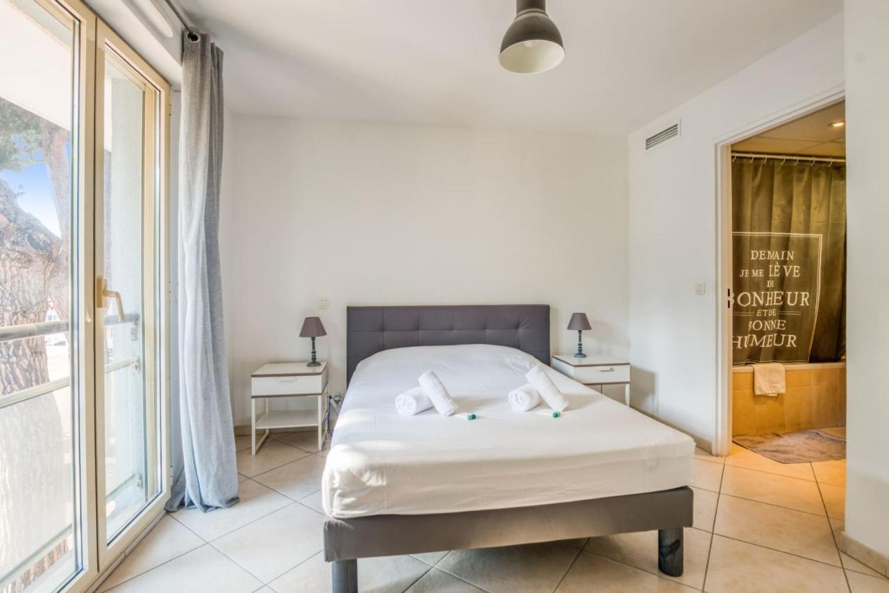 Apartment Nice Air Conditioned With A Balcony - - Welkeys