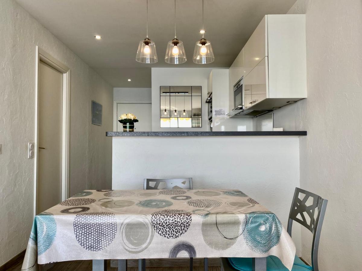 Apartamento Standing Center Bay T1 8eme Avec Vue Et Parking Antibes