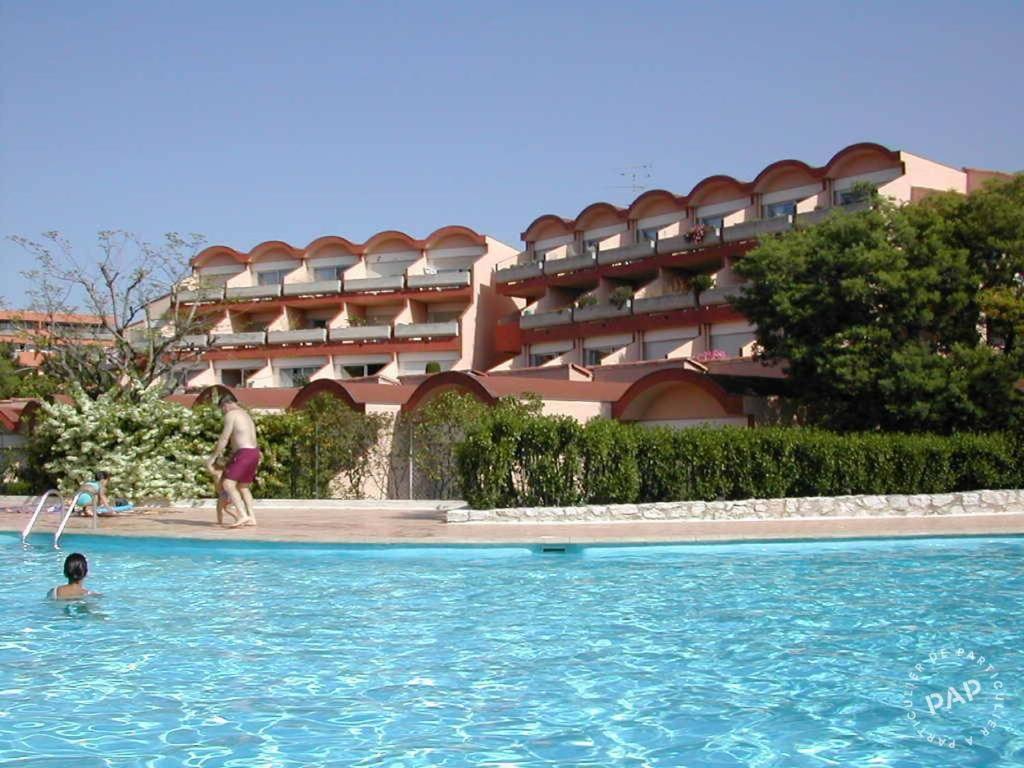 2 Pieces Climatise-wifi / 4 Voyageurs / Boxe Prive / 2 Piscines / 2 Tennis / Petanque / Pingpong