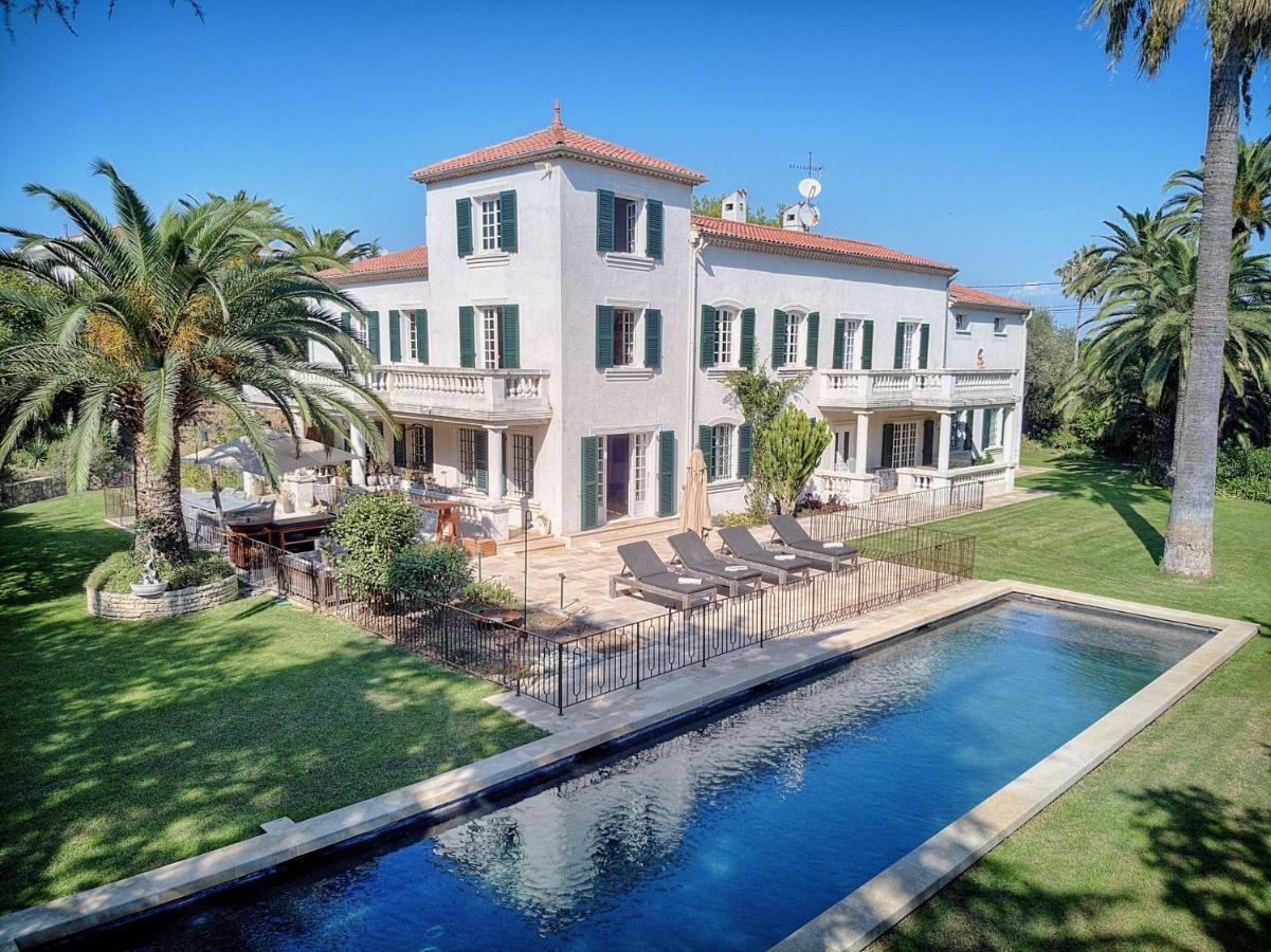 Le Beauvert Belle Epoque Luxury Of 500 M2 With Pool Pousada