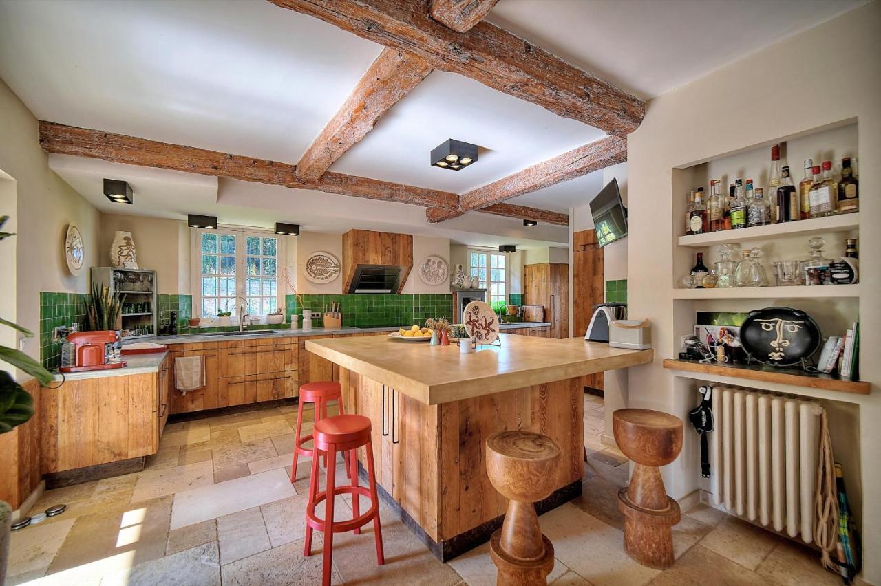 Le Beauvert Belle Epoque Luxury Of 500 M2 With Pool Pousada Antibes