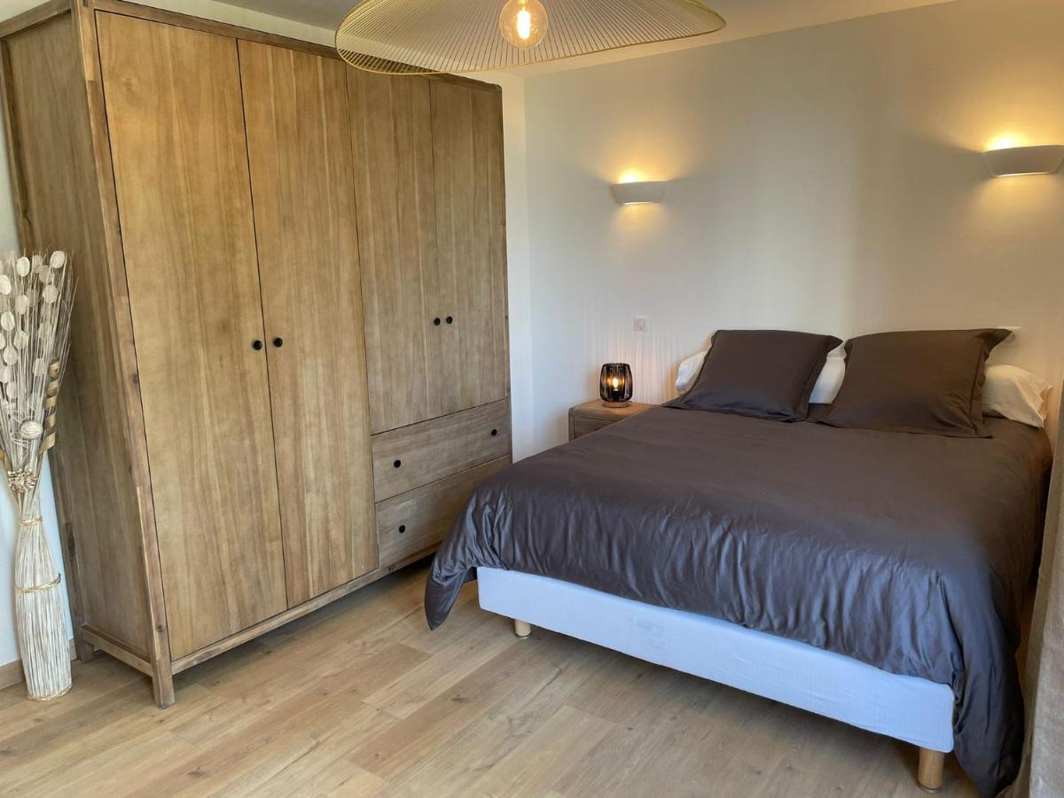 Apartment Magnifique Climatise De 87m², A 100m De La