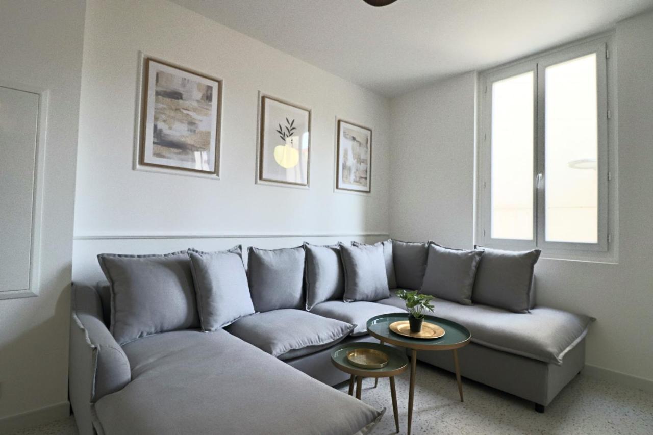 Fersen Bright Renovated For 5 People In Center Of Old Apartment Antibes