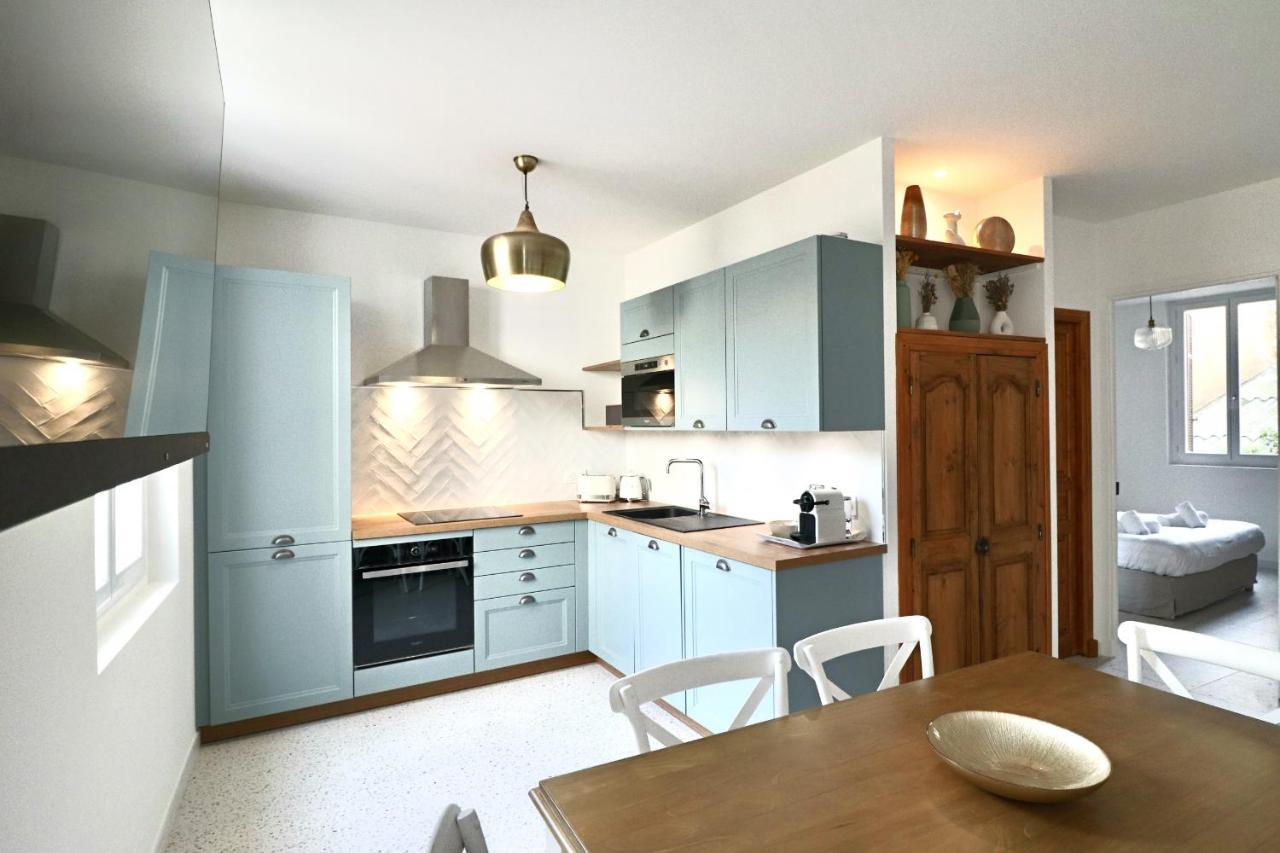 Fersen Bright Renovated For 5 People In Center Of Old Apartment