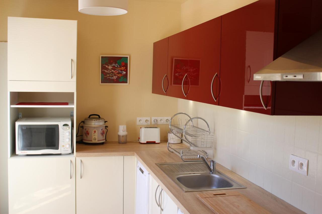 Holiday home Suquette Charming Provencal House In With Terrace, Garden And Pool Access
