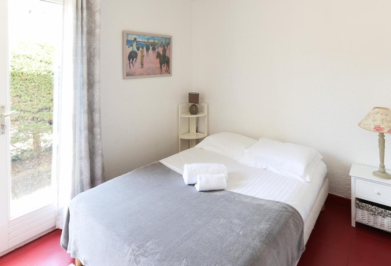 Suquette Charming Provencal House In With Terrace, Garden And Pool Access Holiday home *