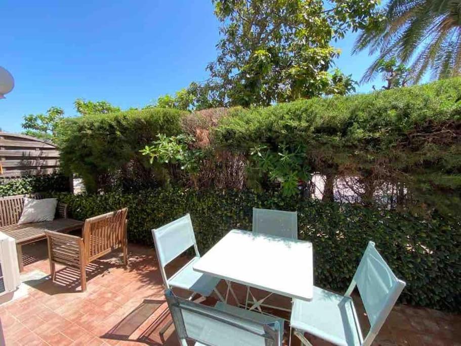 Apartment Le Coeur Du Cap D'antibes - Terrasse - Parking - Wifi