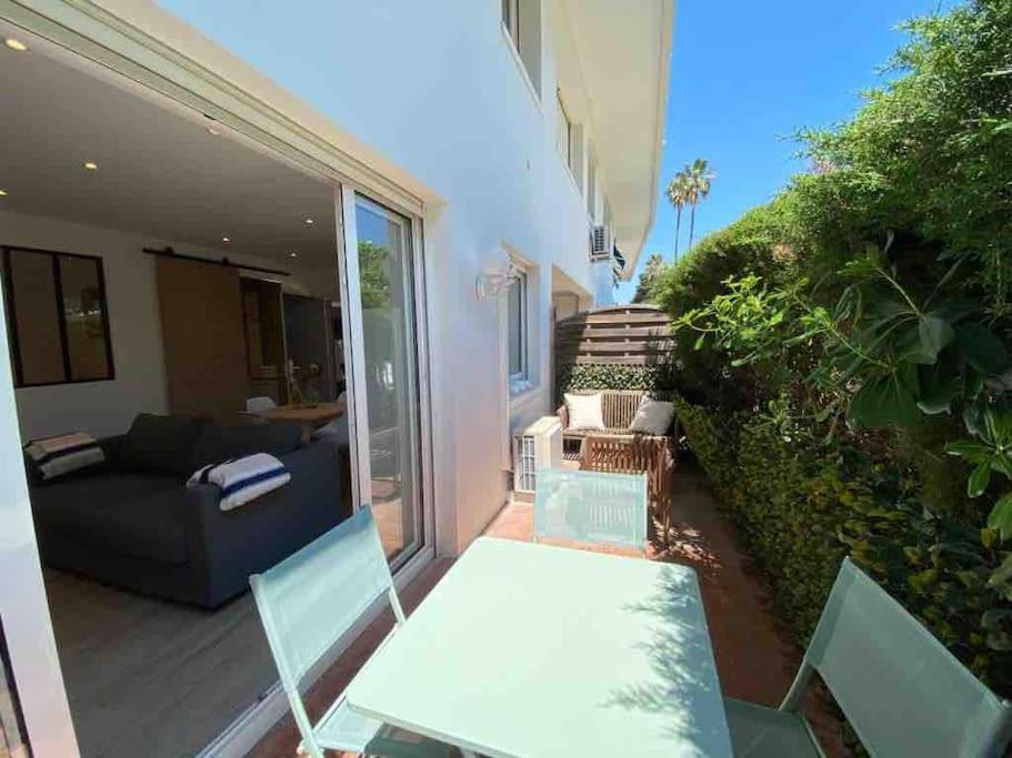 Le Coeur Du Cap D'antibes - Terrasse - Parking - Wifi Apartment *