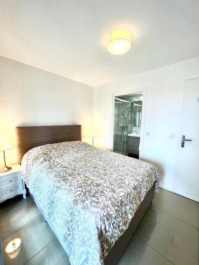 Le Mimosa 1 Bedroom With Terrasse Pool Ac Parking Spot