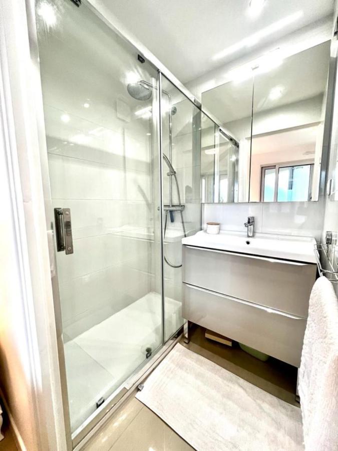 Le Mimosa 1 Bedroom With Terrasse Pool Ac Parking Spot * Antibes