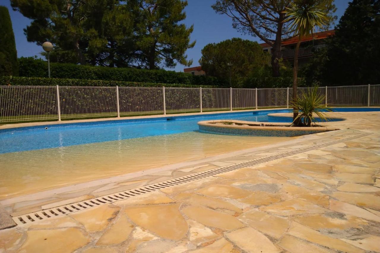 Le Mimosa 1 Bedroom With Terrasse Pool Ac Parking Spot *