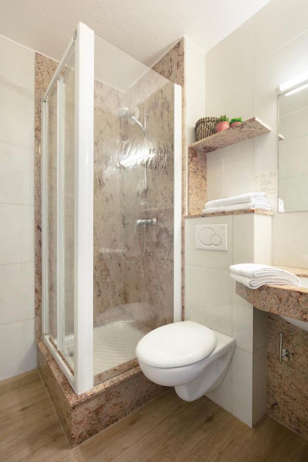 Hotel Le Collier 3* Antibes