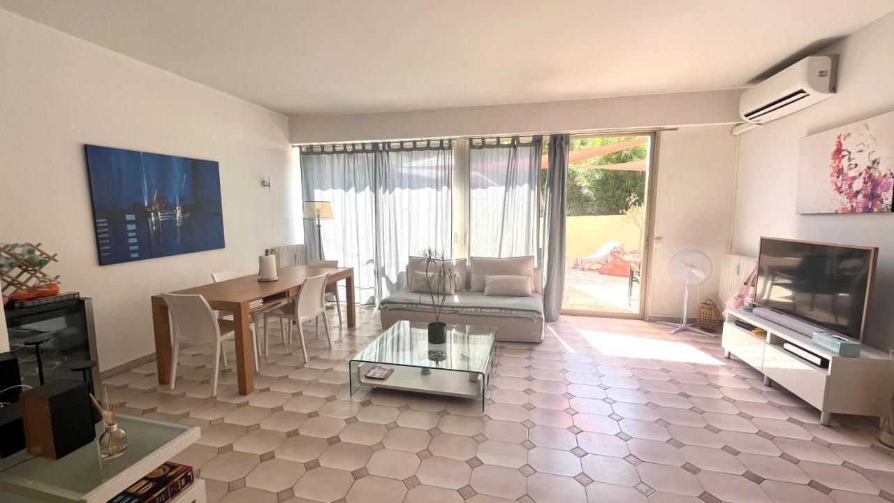 3p 88 M2 Terrasse Et Jardin A 20 Metres De La Antibes