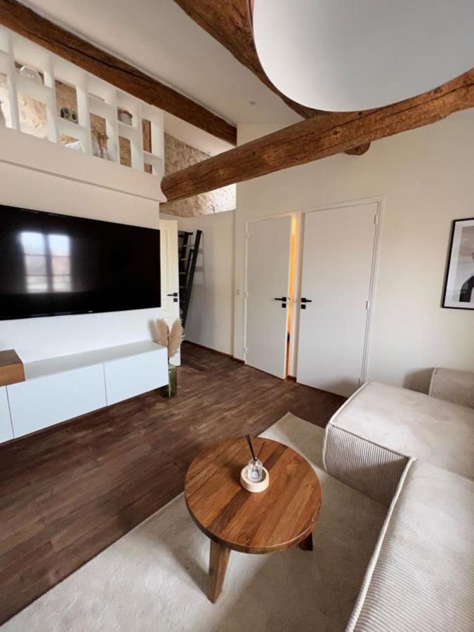 With Mediterranean Charm In The Heart Of The Provencal Market *