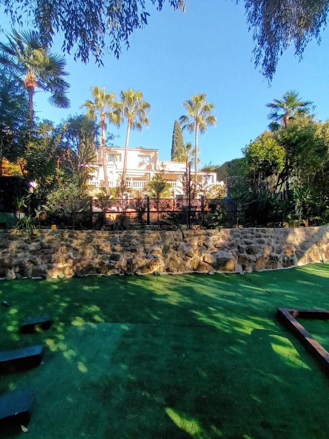 Juan Les Pins Near Cannes Beaches 18-20 Guests