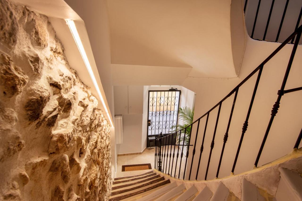 L De Manon, Centre Historique Du Vieil Antibes