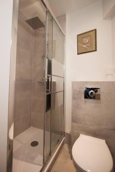 Charming Flat 3 Ppl Center Of Town Wi-fi, Ac, New Antibes