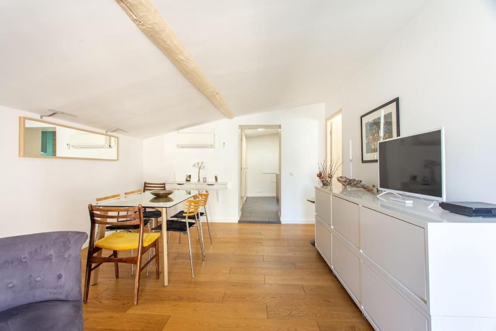 Cosy Apt For 6/8p Best Location In Old
