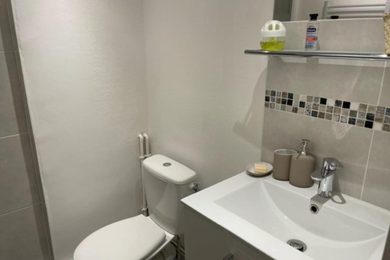 Apartment Nice 23m In A With Pool *