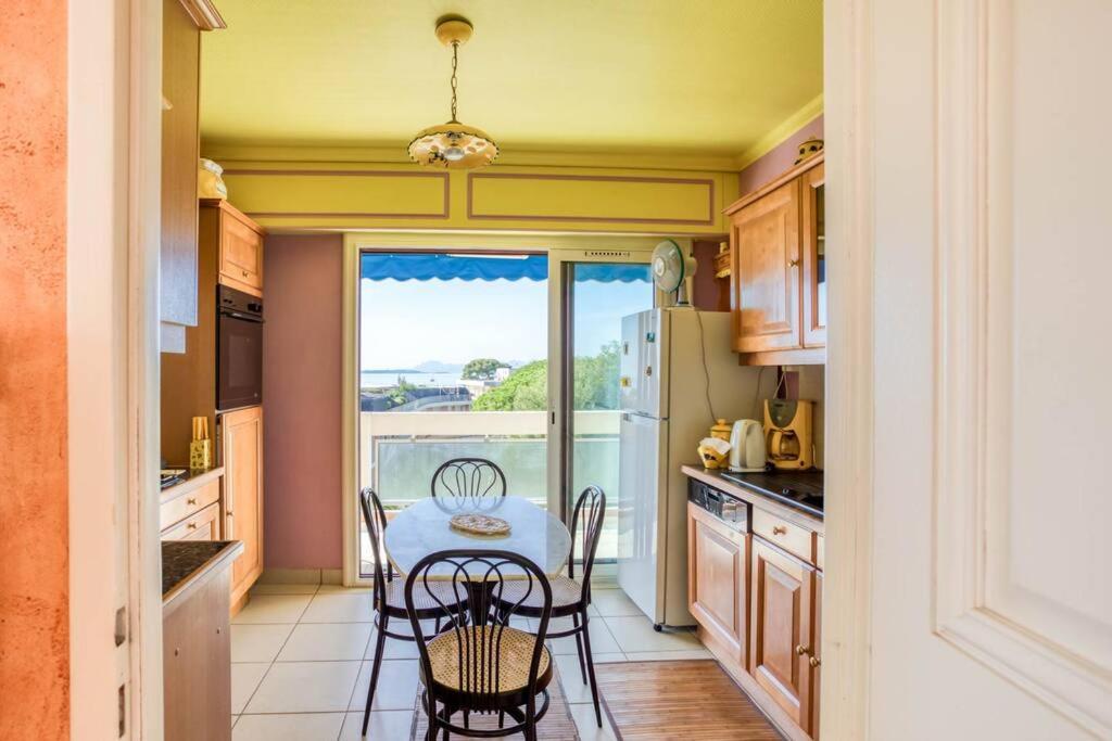 Apartment A6- 2 Bdr Incredible Sea View - Ac, Garage & Terrace *