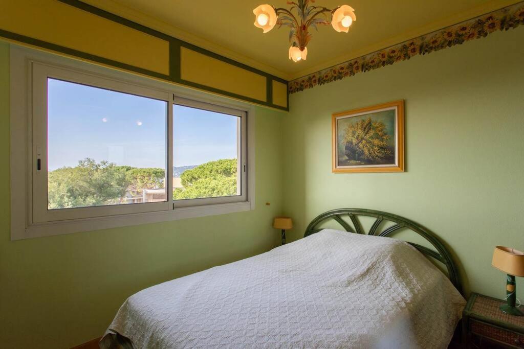 Apartment A6- 2 Bdr Incredible Sea View - Ac, Garage & Terrace Antibes