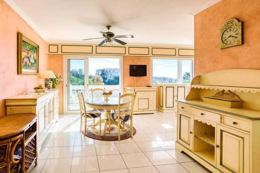 A6- 2 Bdr Incredible Sea View - Ac, Garage & Terrace Apartment Antibes