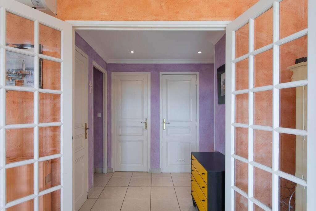 A6- 2 Bdr Incredible Sea View - Ac, Garage & Terrace Antibes