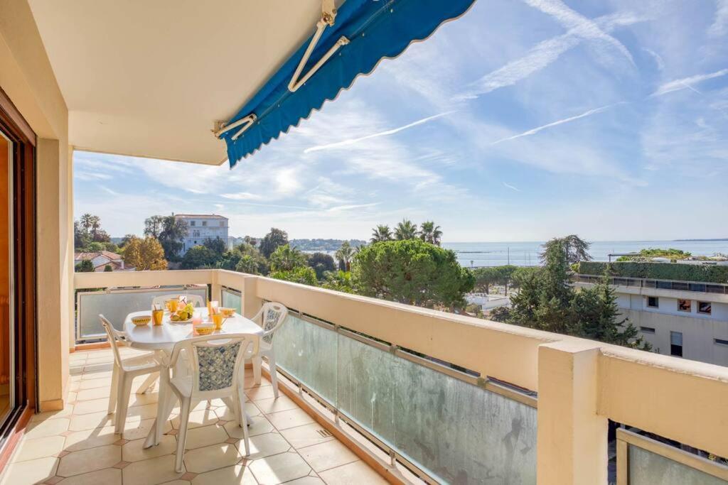 A6- 2 Bdr Incredible Sea View - Ac, Garage & Terrace *